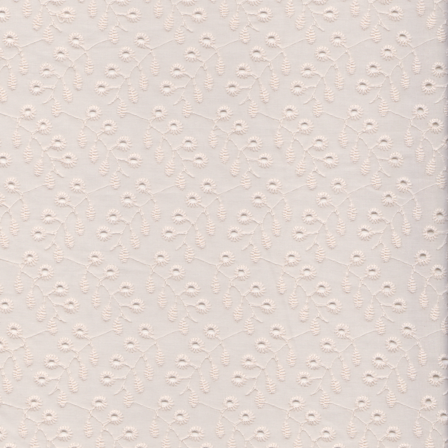 Bordado Inglês Folhas Pérola