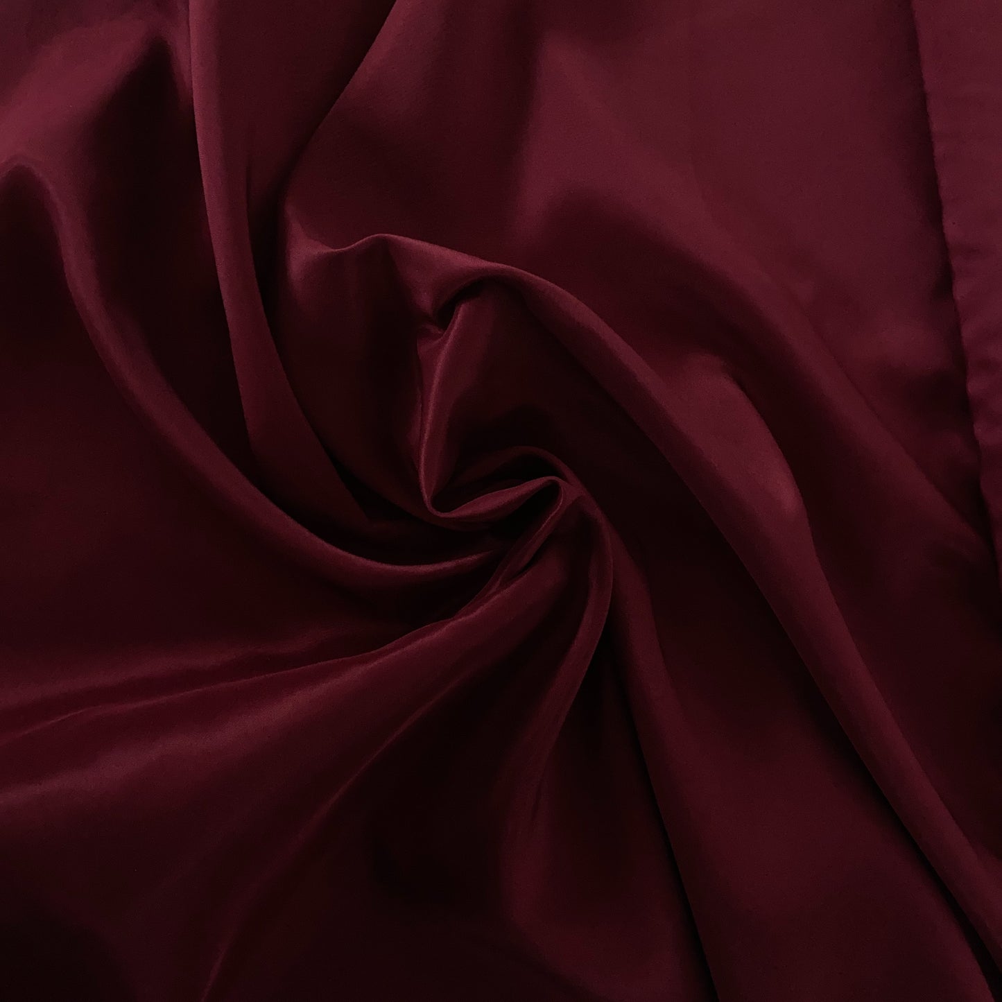 Cetim Duchese Bordeaux