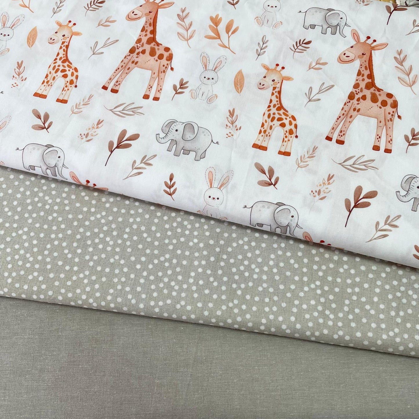 Poplin Girafas e Coelhos