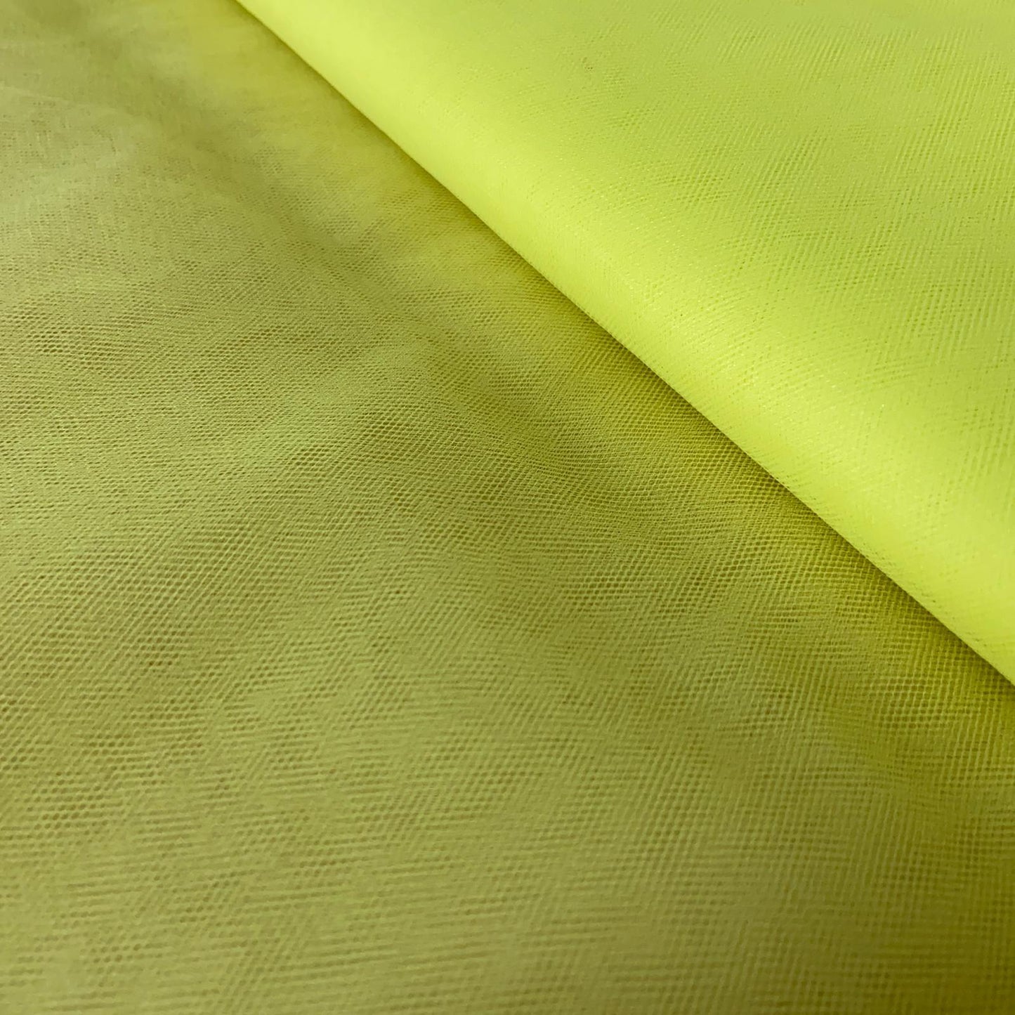 Tule Amarelo Clarinho