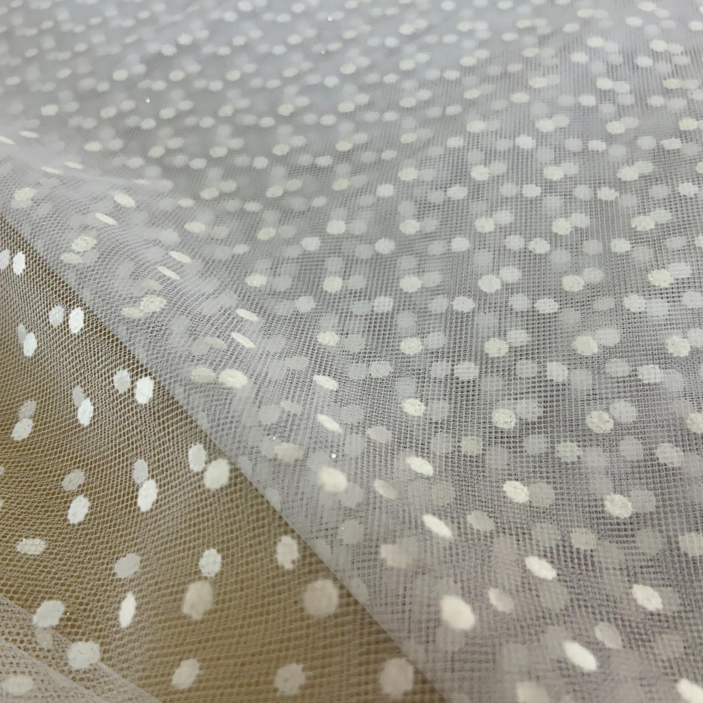 Tule com Fantasia Branco