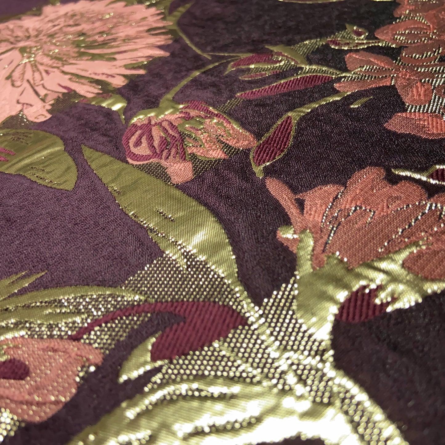 Jaquard Flores Bordeaux