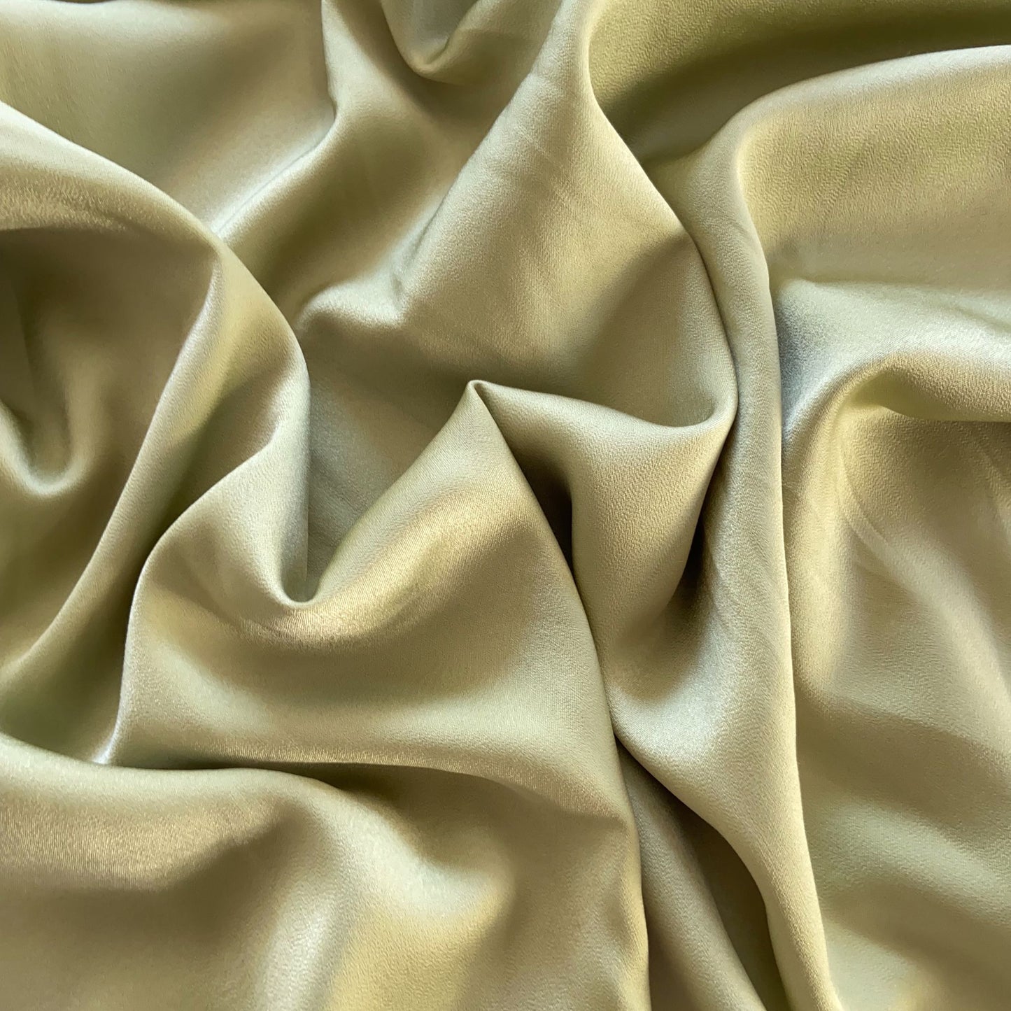 Royal Micro Satin Verde Seco