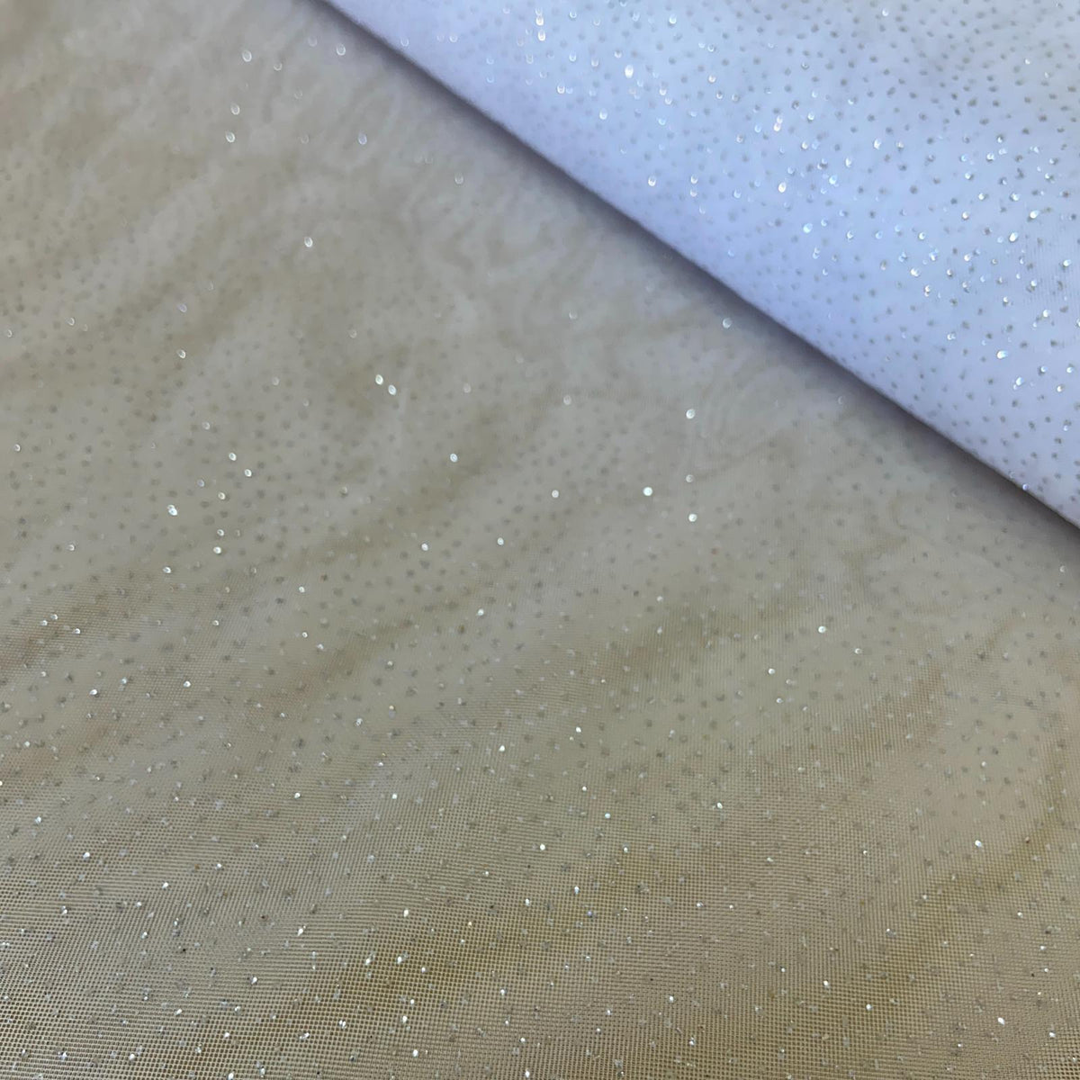Tule com Glitter Branco