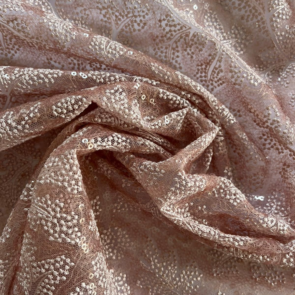 Renda Rosa Lantejoulas
