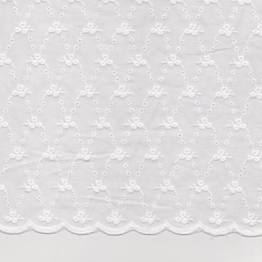 Bordado Inglês 3 Florinhas